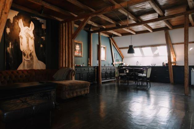 Gallery Loft Piatra Neamţ エクステリア 写真